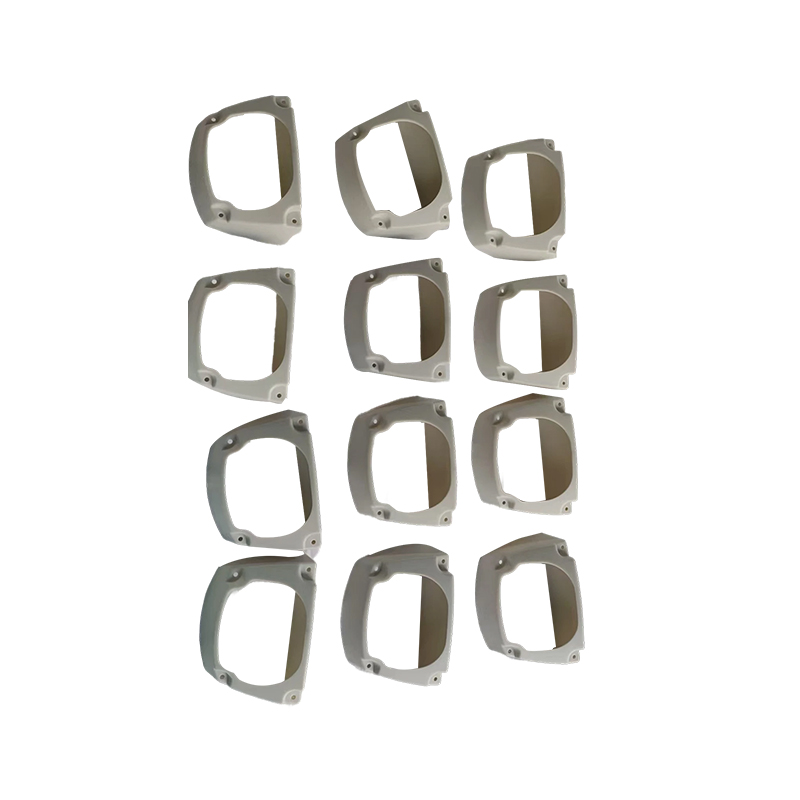 How to ensure the strength of the composite bond between the layers during the production of plastic composite mold products?